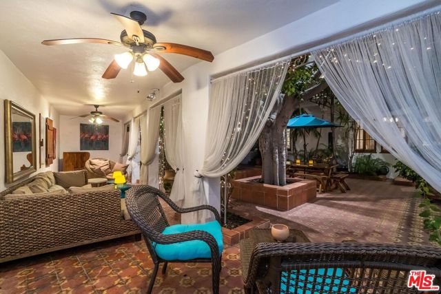 7825 Hillside Avenue, Los Angeles CA: https://media.crmls.org/mediaz/435ec359-62d4-47f0-bf01-573c96bd0619.jpg