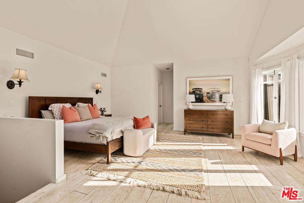 MLS #25621159 image #19