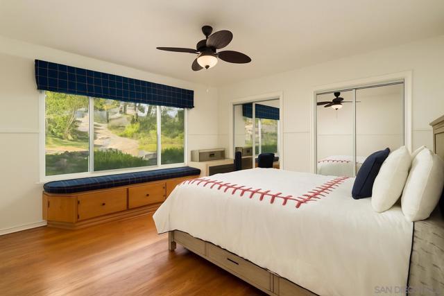 13678 Orchard Gate Road, Poway CA: https://media.crmls.org/mediaz/43617821-d88f-4dce-9ff7-51f941c43374.jpg