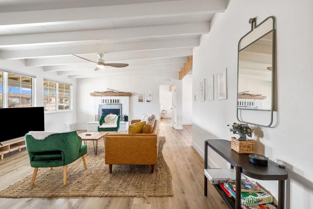 7552 Elk Trail, Yucca Valley CA: https://media.crmls.org/mediaz/4362ca76-192d-480e-ad0d-929593762ddb.jpg
