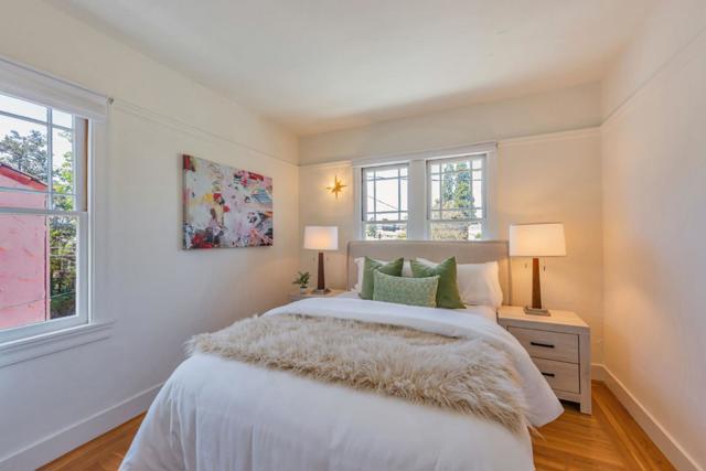 1585 Arch Street, Berkeley CA: https://media.crmls.org/mediaz/436335ff-04db-4c17-9041-0ffc2ecd9222.jpg