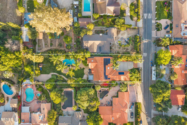 Detail Gallery Image 2 of 40 For 19443 Hatteras St, Los Angeles,  CA 91356 - 4 Beds | 4 Baths