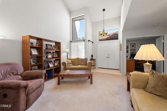 1404 Calle Lozano, Camarillo CA: https://media.crmls.org/mediaz/43645d2f-5f61-4410-ba00-6e884cd3c136.jpg