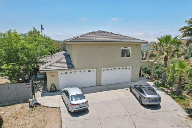 19075 Caesar Drive, Ramona CA: https://media.crmls.org/mediaz/43655969-d63d-4f63-8a42-e302f59aef8b.jpg