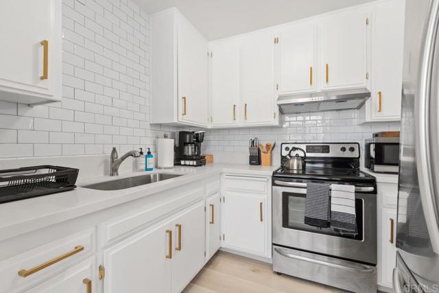 Detail Gallery Image 6 of 25 For 725 Kingston Ct, San Diego,  CA 92109 - 0 Beds | 1 Baths