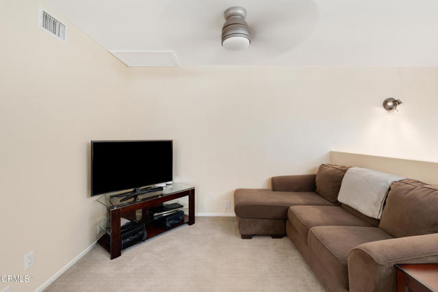 15939 Ada Street, Canyon Country CA: https://media.crmls.org/mediaz/43666354-aed9-4e68-9808-121db58c07c3.jpg