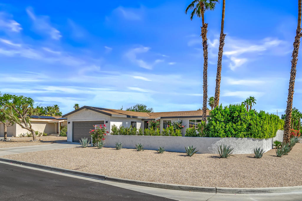 MLS #219137440PS image #2