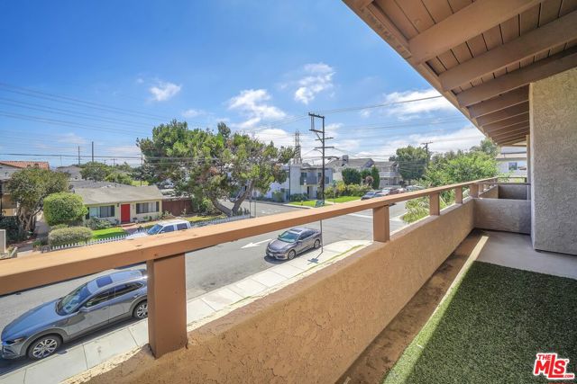 2601 Carnegie Lane, Redondo Beach, California 90278, 3 Bedrooms Bedrooms, ,2 BathroomsBathrooms,Residential,Sold,Carnegie,22183757