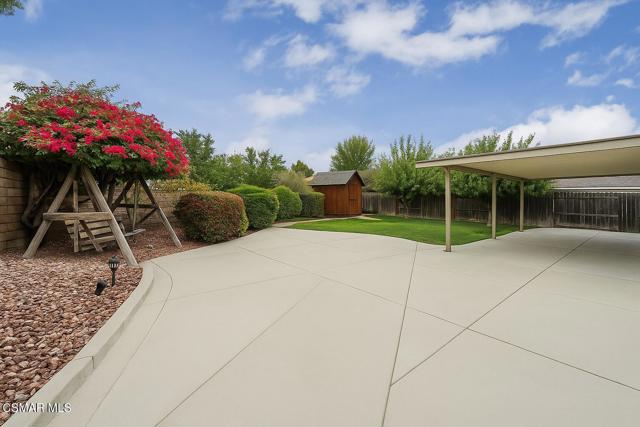 2152 Coalfax Court, Thousand Oaks CA: https://media.crmls.org/mediaz/4368a147-d18f-49f3-8987-5292a9d6f99d.jpg