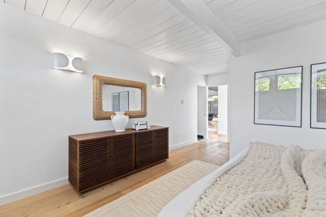 3726 Carlson Circle, Palo Alto CA: https://media.crmls.org/mediaz/43691aa2-0e33-4e7e-b071-5af14dfeea50.jpg
