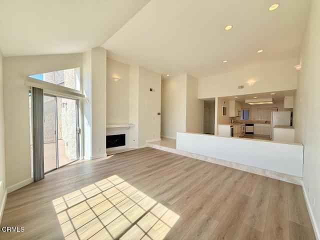 Detail Gallery Image 7 of 41 For 574 Island View Cir, Port Hueneme,  CA 93041 - 4 Beds | 2 Baths