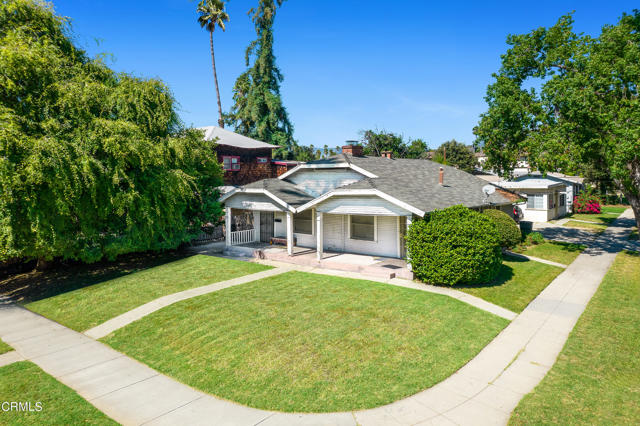 1319 E Villa St, Pasadena, CA 91106