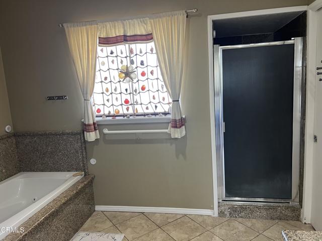 Detail Gallery Image 8 of 10 For 4156 Aralia Rd, Altadena,  CA 91001 - 3 Beds | 1/1 Baths