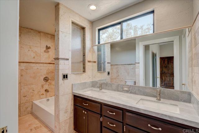 Detail Gallery Image 14 of 43 For 18434 Ramona View Dr, Ramona,  CA 92065 - 4 Beds | 2/1 Baths