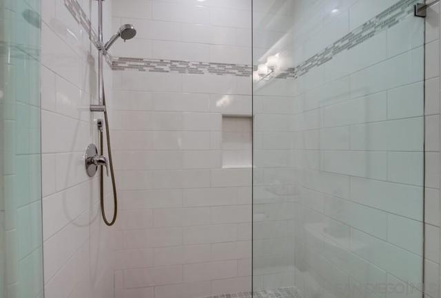 240 B Avenue, Coronado CA: https://media.crmls.org/mediaz/436c6b7f-64ec-4ad7-9beb-5ecdbb504a60.jpg