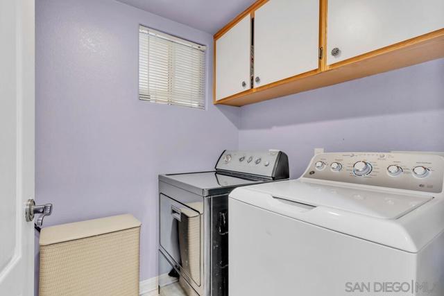 53 Avenida Descanso, Oceanside CA: https://media.crmls.org/mediaz/436e3a53-0908-47f2-9c67-c33b98a1f5fb.jpg