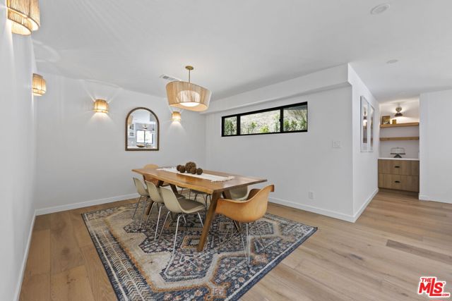 1131 Rancho Drive, Ojai CA: https://media.crmls.org/mediaz/436e7e2d-43eb-482b-95ea-20ebd303029f.jpg