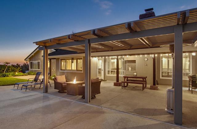 Detail Gallery Image 33 of 54 For 2092 Tudor Ln, Fallbrook,  CA 92028 - 4 Beds | 3/1 Baths