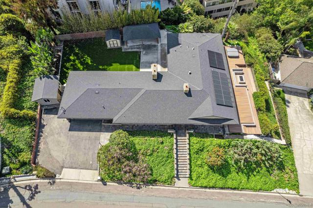 2435 Paseo Dorado, La Jolla CA: https://media.crmls.org/mediaz/4370bd40-d576-40a1-ad6a-b2d5d6f6808f.jpg