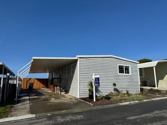 19 Canada Cove Ave, Half Moon Bay CA: https://media.crmls.org/mediaz/43713e08-6d50-4f7e-a06d-ff4270d49dae.jpg