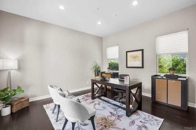 Detail Gallery Image 17 of 68 For 14773 via Bettona, San Diego,  CA 92127 - 4 Beds | 4/1 Baths