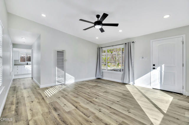 Detail Gallery Image 24 of 30 For 827 Parkman Dr, La Canada Flintridge,  CA 91011 - 4 Beds | 3 Baths