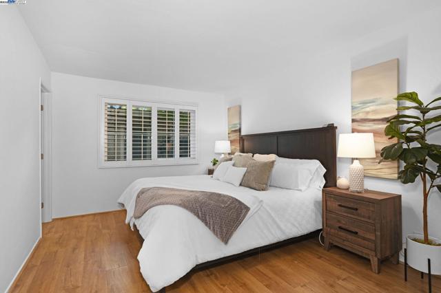 2812 Bollinger Canyon Rd, San Ramon CA: https://media.crmls.org/mediaz/4371e8a1-ebea-4ca6-9577-63b1bdefa9da.jpg
