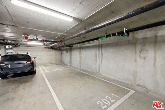 11633 Chenault Street, Los Angeles CA: https://media.crmls.org/mediaz/4371efb0-7bc1-4f00-b830-95576591fee6.jpg