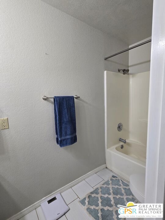 https://media.crmls.org/mediaz/4371f546-fa1e-4b02-b445-35c5d9d9f066.jpg?preset=X-Large
