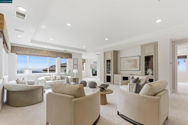 2981 GRAPEVINE TER, Fremont CA: https://media.crmls.org/mediaz/4372aa3d-1860-4fc1-acdb-6c9a0a04a3f6.jpg