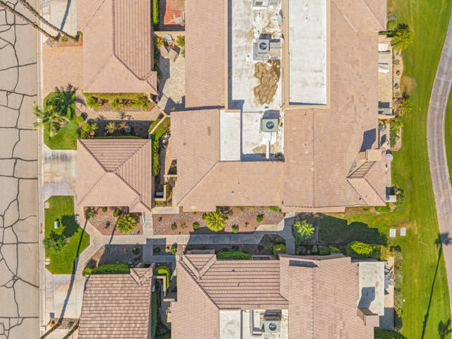 76064 Honeysuckle Drive, Palm Desert, CA 92211