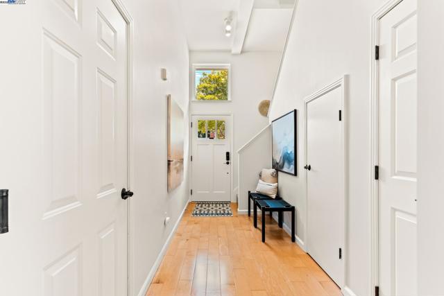 913 Adams, Albany CA: https://media.crmls.org/mediaz/4374bcd9-7673-4950-bffd-a4b21a437db2.jpg