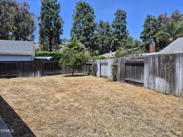 386 Otono Court, Camarillo CA: https://media.crmls.org/mediaz/4374cf9b-58cd-428e-89f9-85139bba4019.jpg