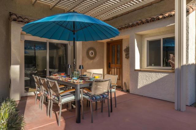 Front courtyard eating area