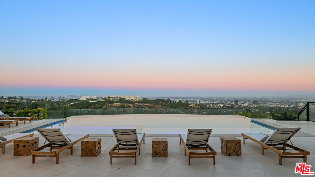 MLS #25570957 img 15