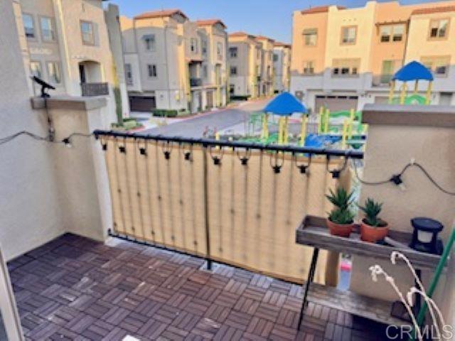 324 MILLSTREAM CT, Santee CA: https://media.crmls.org/mediaz/437a44c1-f7e1-4a66-9c8a-b4184f864059.jpg