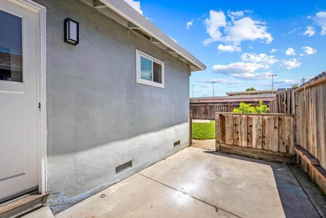920 Northrup Street, San Jose CA: https://media.crmls.org/mediaz/437a62e5-9560-4367-b1cf-77c6bb21436c.jpg