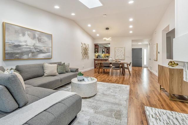 1108 Holly Oak Circle, San Jose CA: https://media.crmls.org/mediaz/437c9927-00b8-43fa-9509-f4aa268495c6.jpg