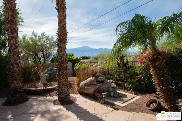 8567 Summit Pass / Bypass, Desert Hot Springs CA: https://media.crmls.org/mediaz/437d26e1-dc9d-4f96-8299-ece3af89a805.jpg