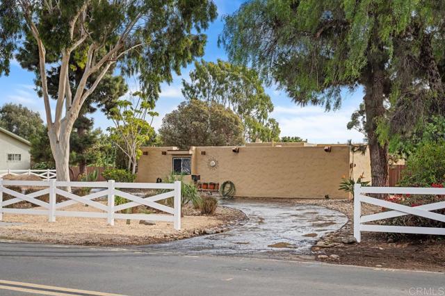 Detail Gallery Image 4 of 55 For 2205 Leon Ave, San Diego,  CA 92154 - 3 Beds | 2 Baths