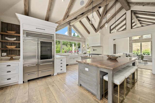 3 Vintage Court, Woodside CA: https://media.crmls.org/mediaz/437db28a-0aec-4179-801d-f32b50cd0a22.jpg