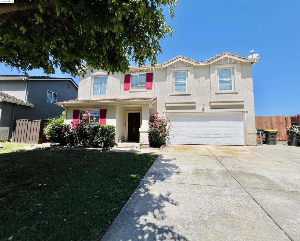 2215 Dune Pl