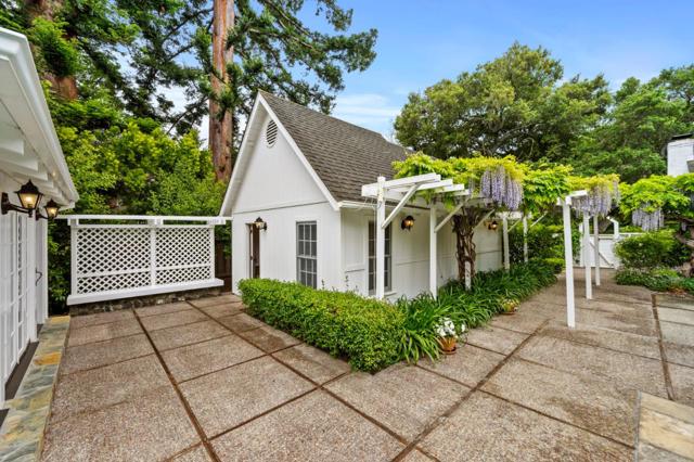 37 Lupin Lane, Atherton CA: https://media.crmls.org/mediaz/437e44f5-a81d-4fda-91d8-b98d45458410.jpg