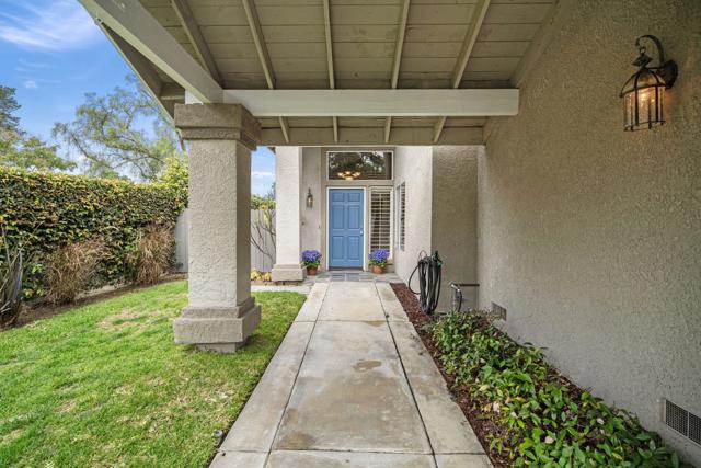 1 Saint Isabella, Laguna Niguel CA: https://media.crmls.org/mediaz/437fff46-c6a6-4bdc-8d7e-a7240fc11e76.jpg