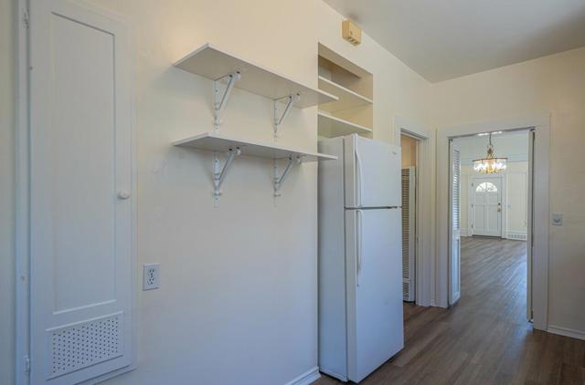 206 Cypress Avenue, Pacific Grove CA: https://media.crmls.org/mediaz/43811bc1-3268-4874-8426-d6d4a50f9a3d.jpg
