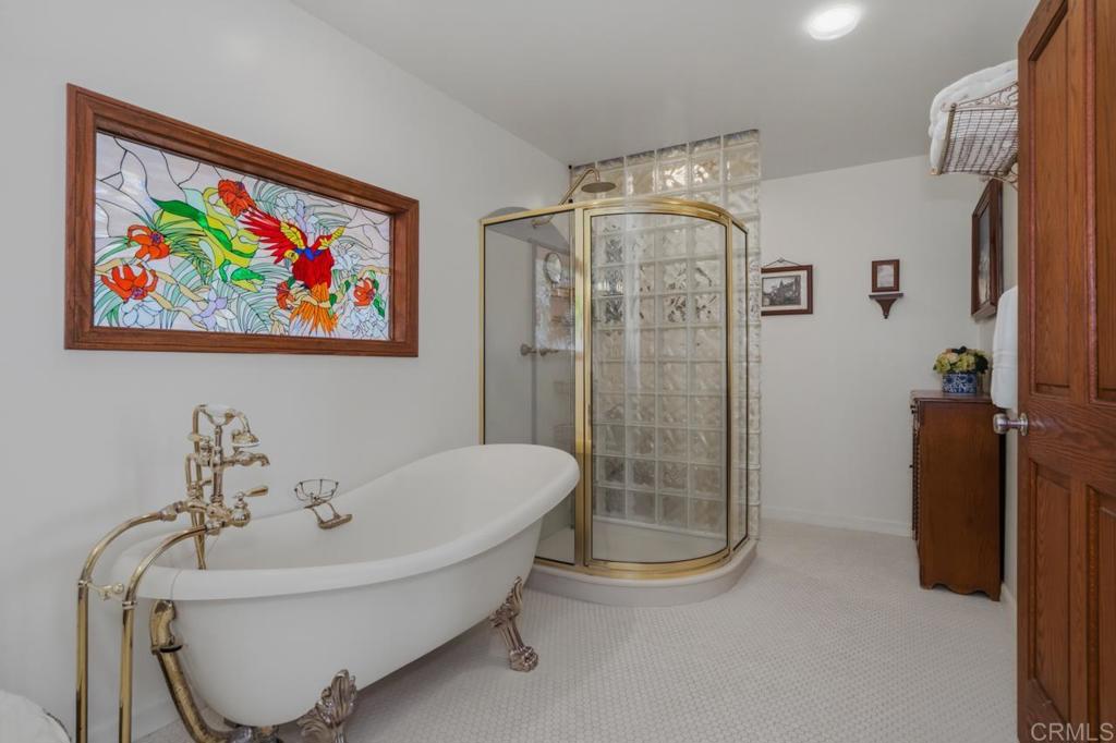 2875 Qualtrough Street - photo 19