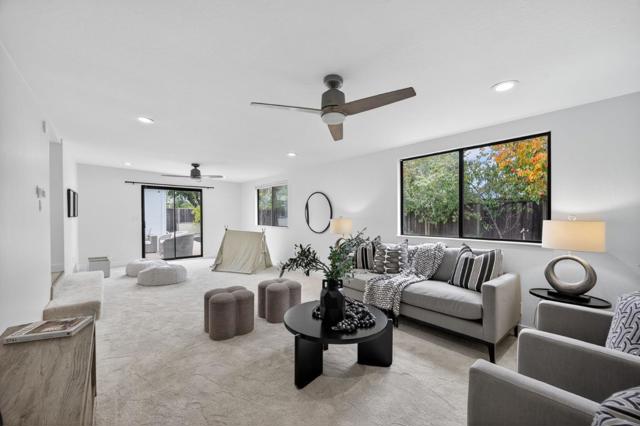 866 Stonehurst Way, Campbell CA: https://media.crmls.org/mediaz/438277ec-777e-4a1d-ba43-076e9c437f76.jpg