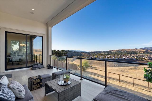 6246 Massara Street, Danville CA: https://media.crmls.org/mediaz/43829338-4203-465f-a19c-c38976b6dca3.jpg