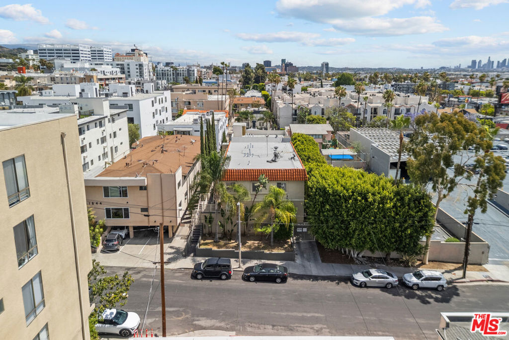 1540 N Fuller Avenue #7