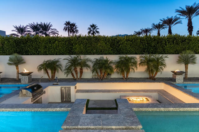 1 Bravo Court, Rancho Mirage CA: https://media.crmls.org/mediaz/43854bbf-f733-43f9-b102-0f279599a8e1.jpg